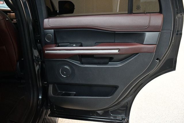 2024 Ford Expedition Limited 4x4 - 23063757 - 25