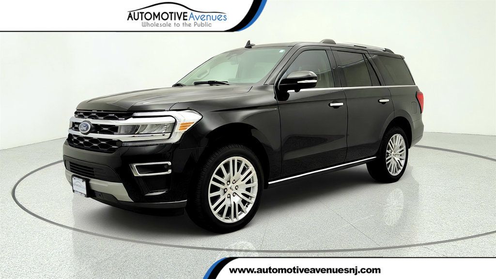 2024 Ford Expedition Limited w/ 302A High Pkg, Trailer Tow Pkg & SYNC 4A - 23033721 | Video 1