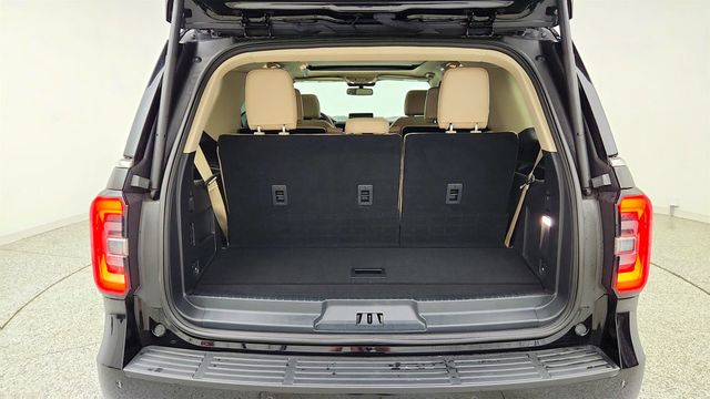 2024 Ford Expedition Limited w/ 302A High Pkg, Trailer Tow Pkg & SYNC 4A - 23033721 - 22