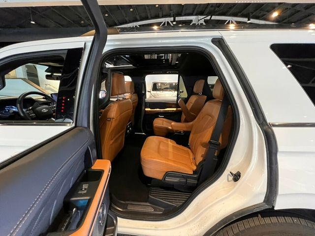 2024 Ford Expedition Platinum/4x4/CaptainsChairs/Htd&CldSeats/HtdSteerWheel/360Cam - 22997665 - 11