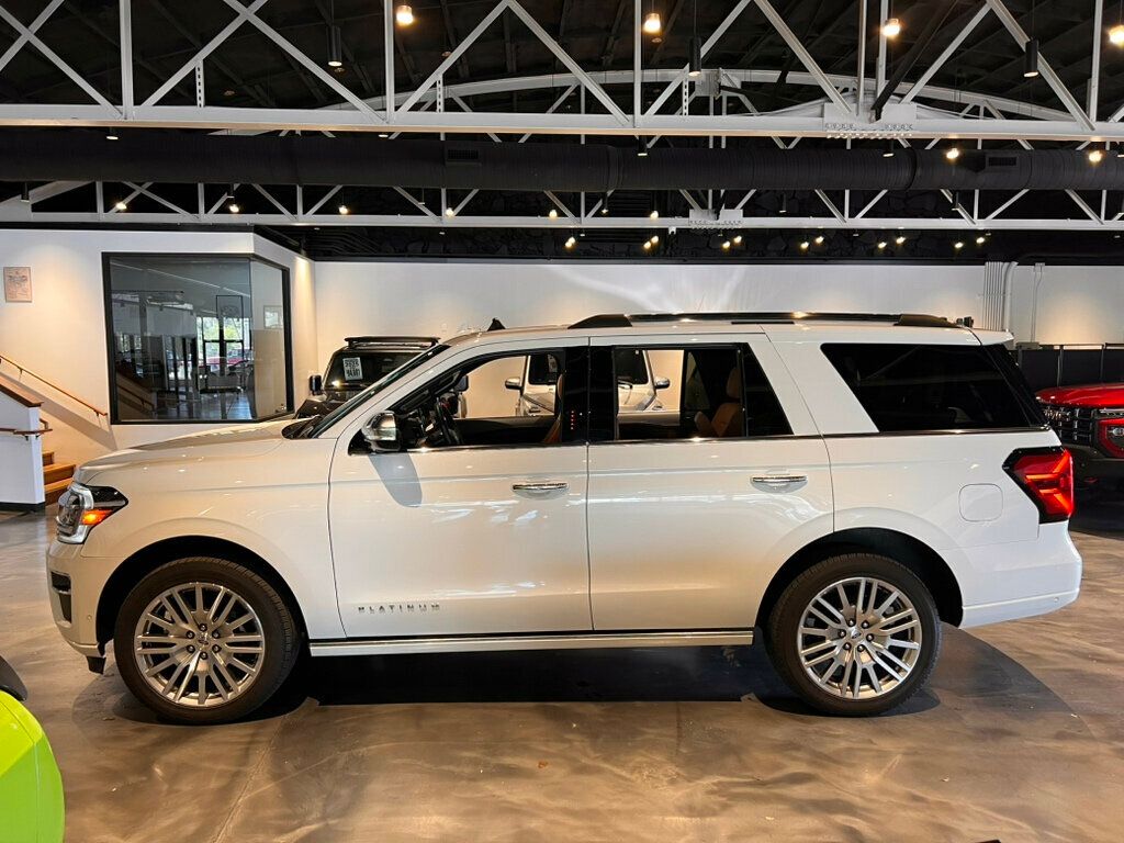 2024 Ford Expedition Platinum/4x4/CaptainsChairs/Htd&CldSeats/HtdSteerWheel/360Cam - 22997665 - 1