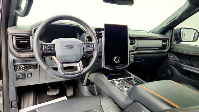 2024 Ford Expedition Platinum 4x4 w/ ControlTrac, HD Trailer Tow & 22'' Wheels - 23065762 - 12