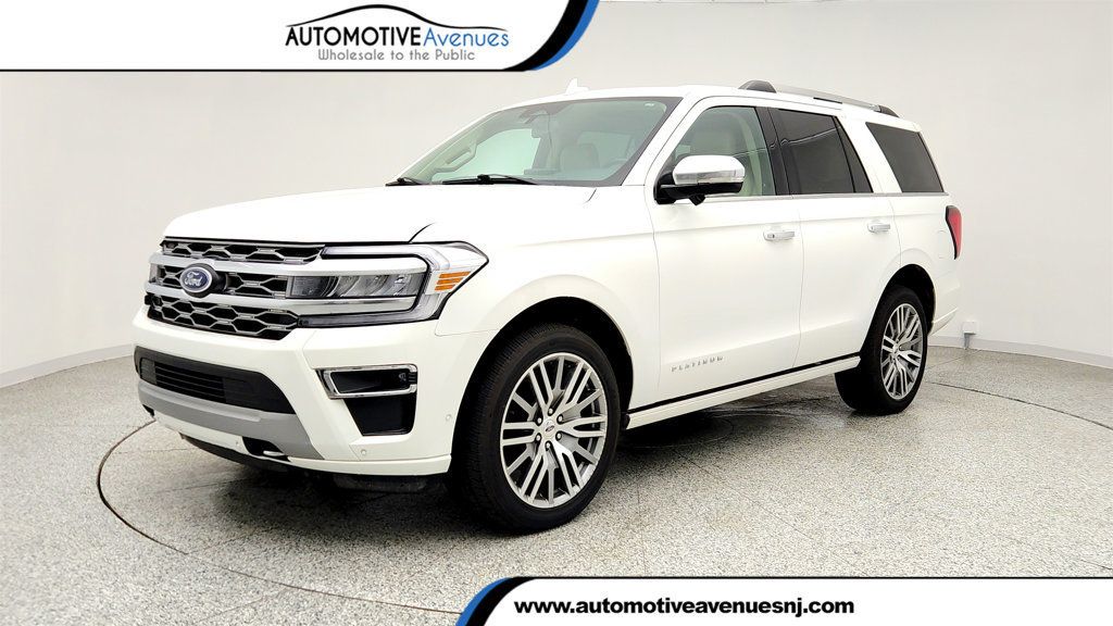 2024 Ford Expedition Platinum 4x4 w/ Heavy-Duty Tow Pkg - 23011343 | Video 1