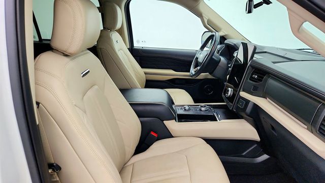 2024 Ford Expedition Platinum 4x4 w/ Heavy-Duty Tow Pkg - 23011343 - 22