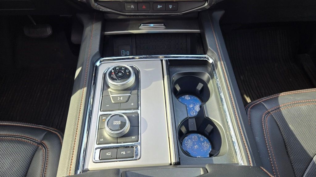 2024 Ford Expedition Timberline - 22969185 - 23
