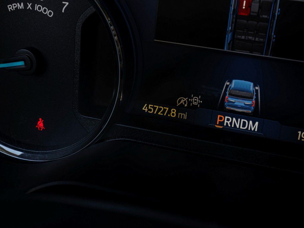 Ford Expedition photo 13