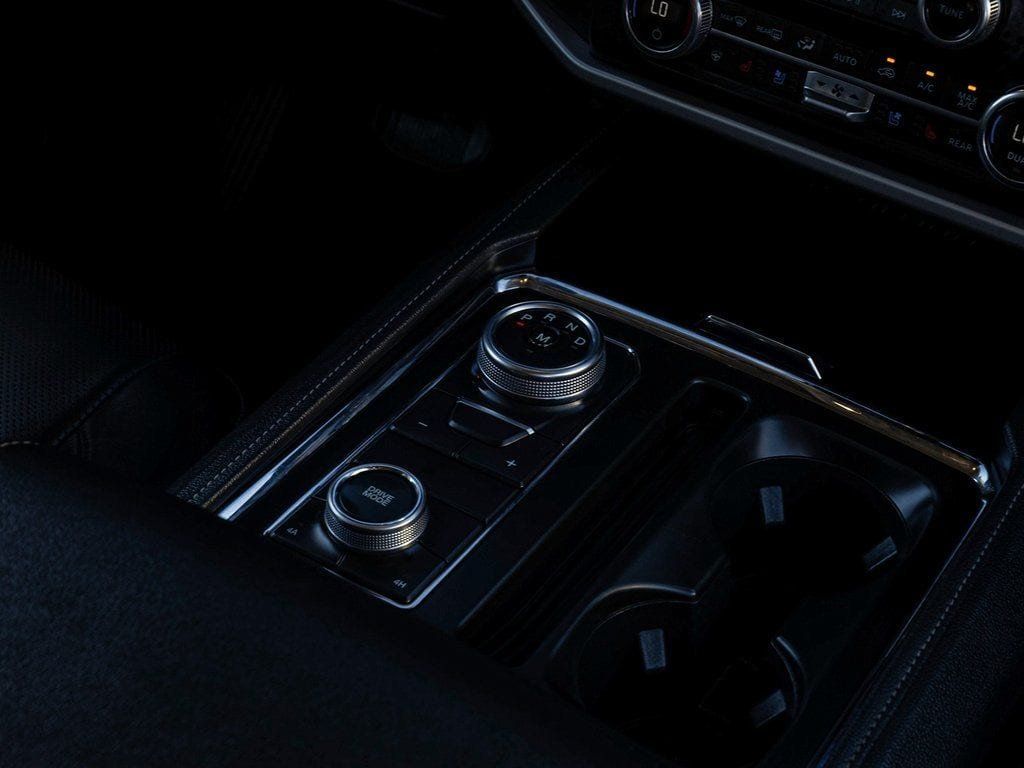 Ford Expedition photo 19