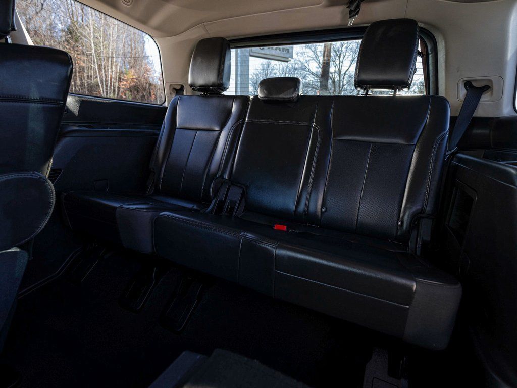 Ford Expedition photo 23