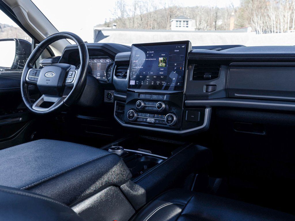 Ford Expedition photo 27