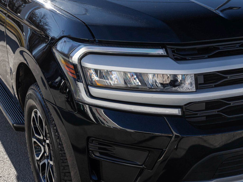 Ford Expedition photo 30