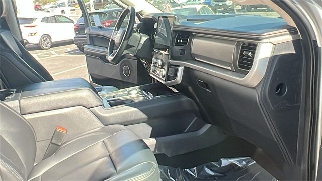 2024 Ford Expedition XLT 4x2 - 22842437 - 12