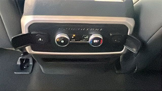 2024 Ford Expedition XLT 4x2 - 22842437 - 21