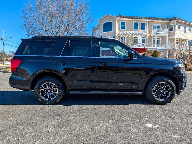 2024 Ford Expedition XLT 4x4 - 22998561 - 3