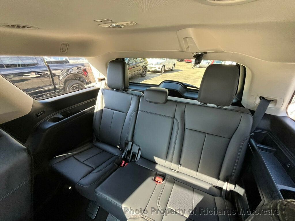 2024 Ford Expedition XLT photo 17