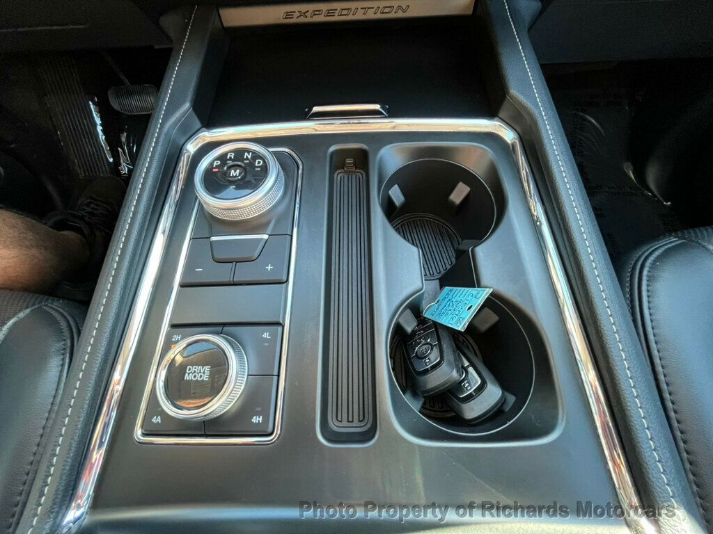 2024 Ford Expedition XLT photo 24