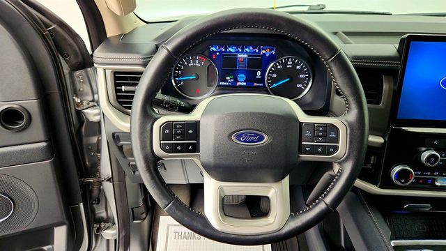 2024 Ford Expedition XLT 4x4 with Equipment Group 202A - 23011365 - 12