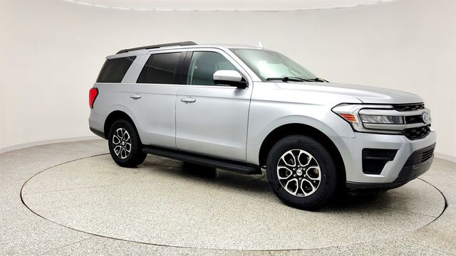 2024 Ford Expedition XLT 4x4 with Equipment Group 202A - 23011365 - 2