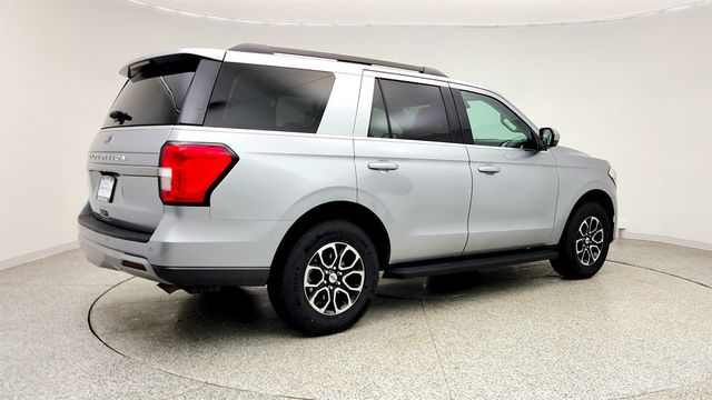 2024 Ford Expedition XLT 4x4 with Equipment Group 202A - 23011365 - 4