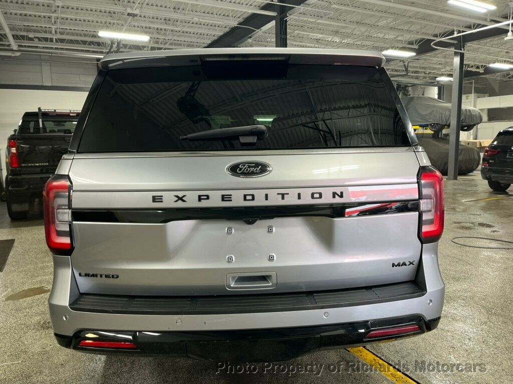 2024 Ford Expedition MAX Limited photo 4