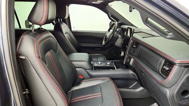 2024 Ford Expedition Max Limited 4x4 w/ Stealth Edition Pkg, HD Tow Pkg & ControlTrac - 23079889 - 24