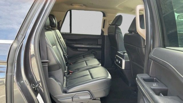 2024 Ford Expedition Max XLT 4x2 - 22996711 - 11