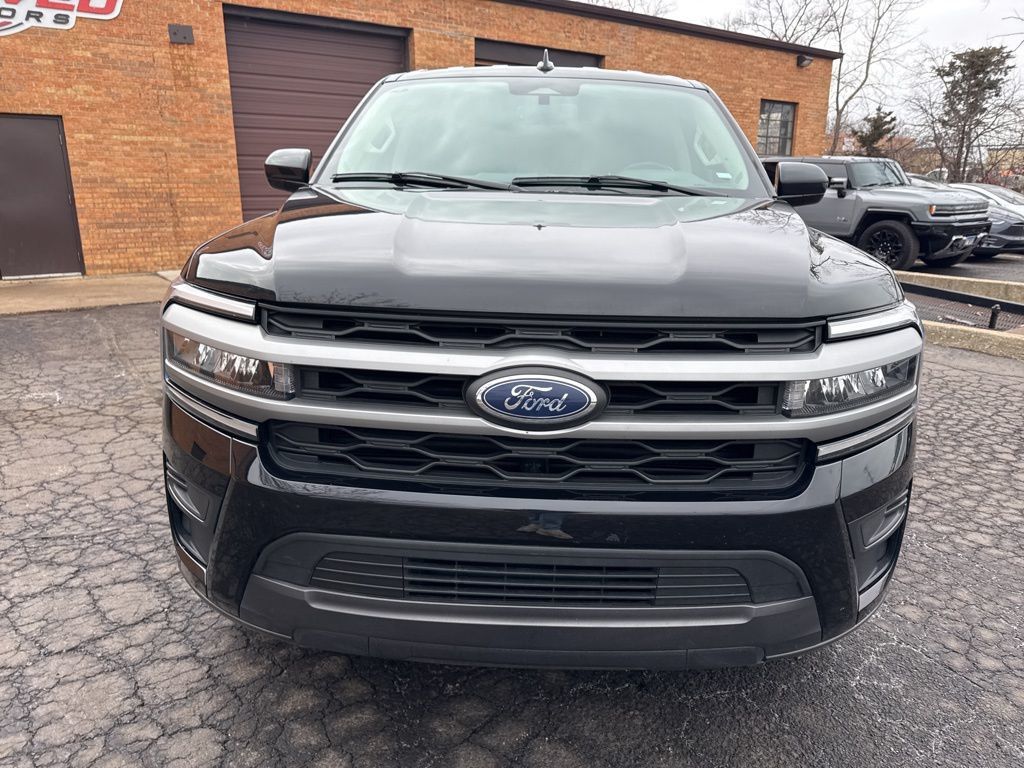 2024 Ford Expedition Max XLT 4x2 - 22993755 - 9