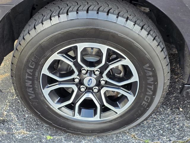 2024 Ford Expedition Max XLT 4x2 - 22985445 - 37