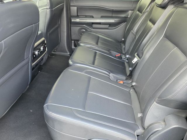 2024 Ford Expedition Max XLT 4x2 - 22985445 - 7