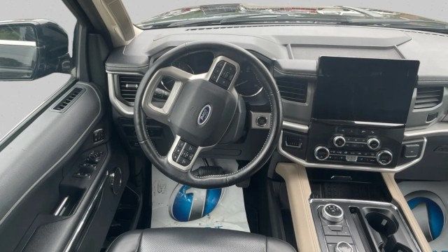 2024 Ford Expedition Max XLT 4x4 - 23029159 - 10