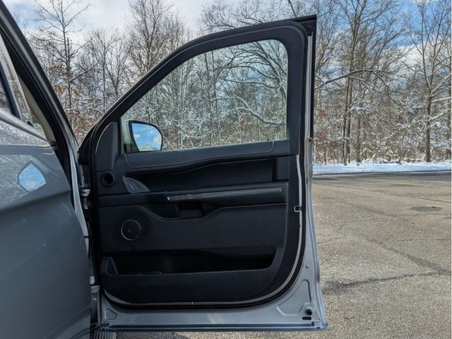 2024 Ford Expedition Max XLT 4x4 - 22988602 - 12
