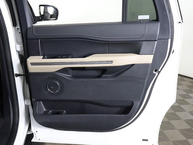 2024 Ford Expedition Max XLT 4x4 - 22995549 - 28