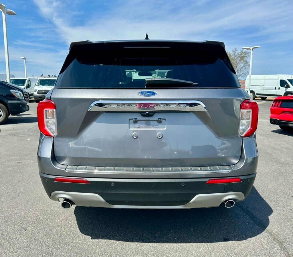2024 Ford Explorer Limited photo 3
