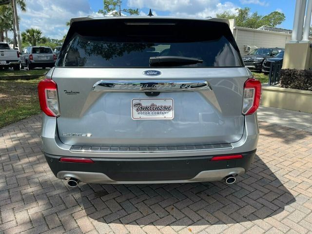 2024 Ford Explorer Limited photo 4
