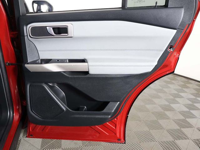 2024 Ford Explorer XLT 4WD - 23051873 - 27