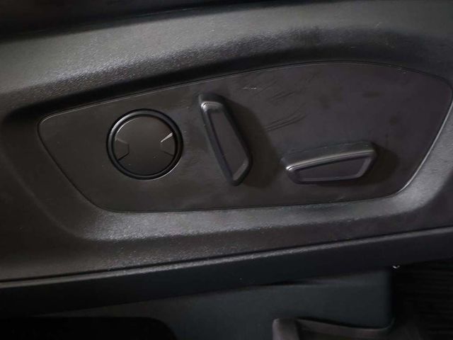 2024 Ford Explorer XLT 4WD - 23051873 - 35