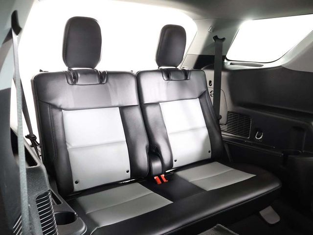 2024 Ford Explorer XLT 4WD - 23051873 - 39