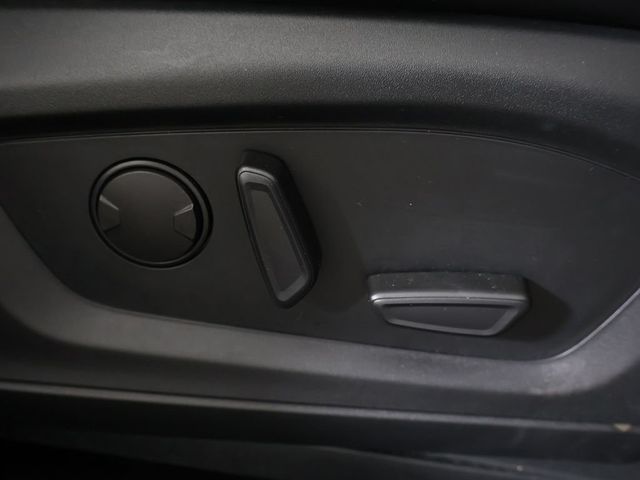 2024 Ford Explorer XLT 4WD - 23014588 - 32