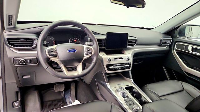 2024 Ford Explorer XLT 4WD - 23083577 - 12