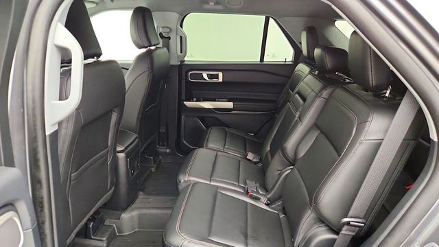 2024 Ford Explorer XLT 4WD - 23083577 - 18