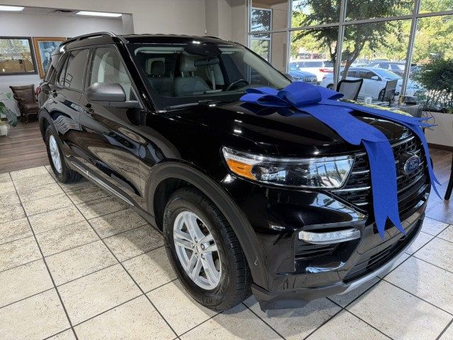 2024 Ford Explorer XLT photo 3