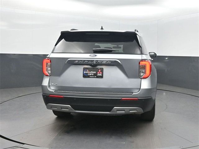 2024 Ford Explorer XLT RWD - 22983696 - 32