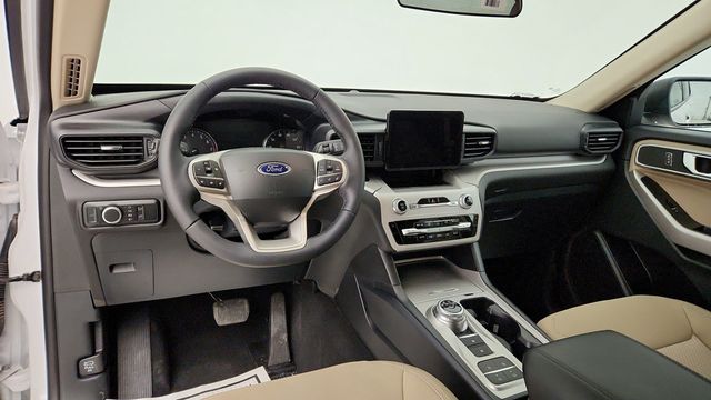 2024 Ford Explorer XLT RWD - 22945636 - 11