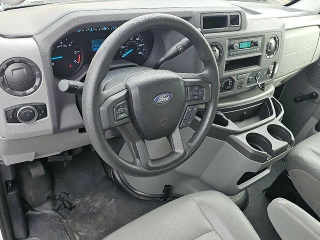 2024 Ford E-Series Cutaway E-350 DRW 176" WB - 22990338 - 10