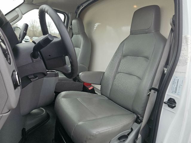 2024 Ford E-Series Cutaway E-350 DRW 176" WB - 22990338 - 19