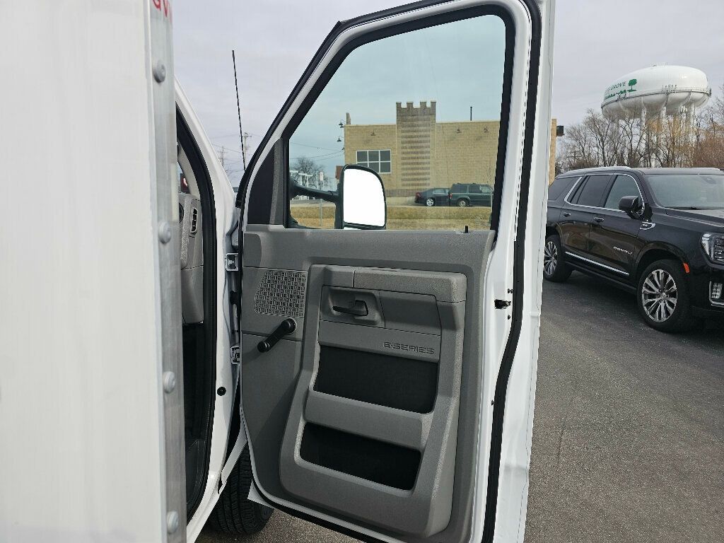 2024 Ford E-Series Cutaway E-350 DRW 176" WB - 22990338 - 23