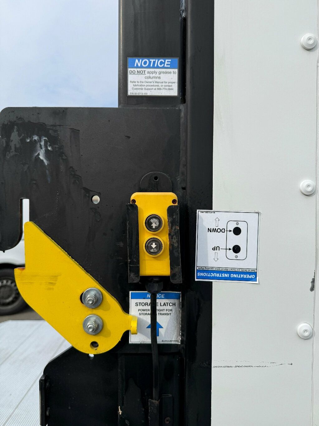 2024 Ford E-Series Cutaway E-350 DRW 176" WB - 22990338 - 32