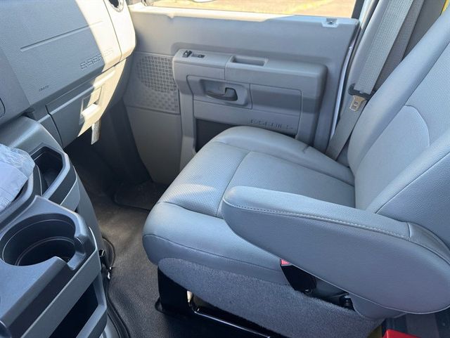 2024 Ford E-Series Cutaway E-350 Super Duty - 22926744 - 20