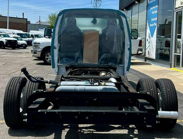 2024 Ford E-Series Cutaway E350 SUPER DUTY CUTAWAY VAN - 23030273 - 3