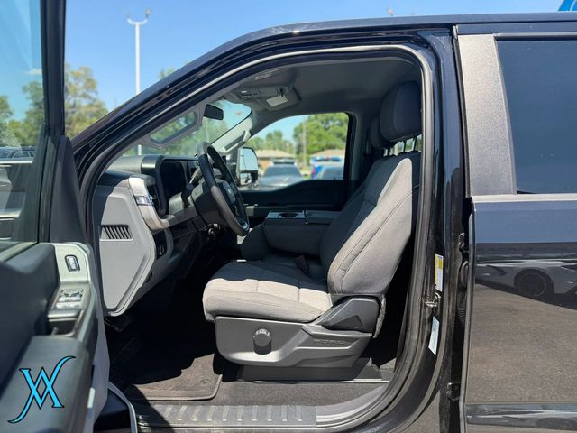 2024 Ford F250 Super Duty Crew Cab XL Pickup 4D 8 ft - 23053017 - 9