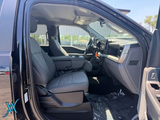 2024 Ford F250 Super Duty Crew Cab XL Pickup 4D 8 ft - 23053017 - 20